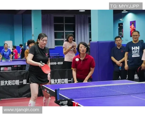聚焦乒乓球：探讨北京乒乓球队如何通过团队协作提升竞技水平与凝聚力