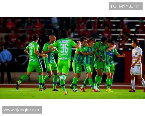 东京绿茵与甲府精彩对决直播全程回顾与赛后分析