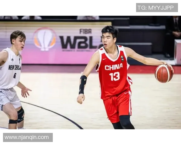 加拿大男篮对决南韩男篮激战正酣精彩瞬间不容错过