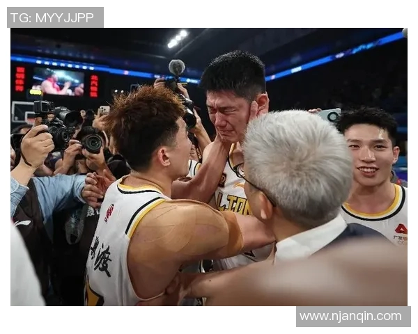 胡金秋：从青涩新星到CBA赛场的统治者之路与未来展望