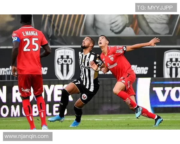 马赛与瓦郎谢那对决前瞻分析双方实力及战术布局探讨