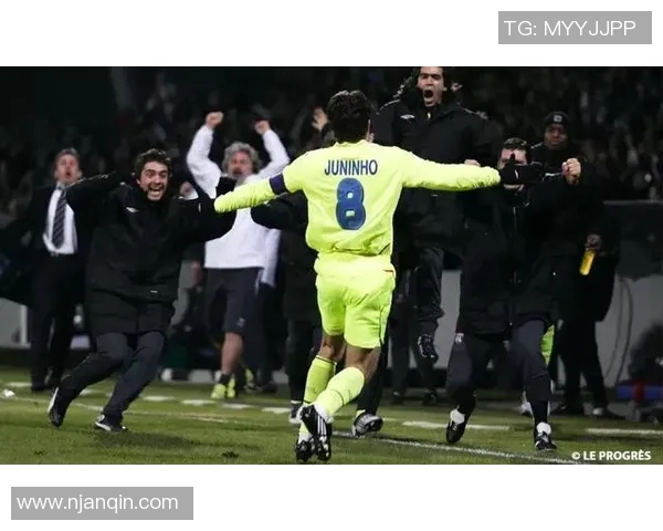 巴萨与巴黎激战裁判失业背后的争议与反思