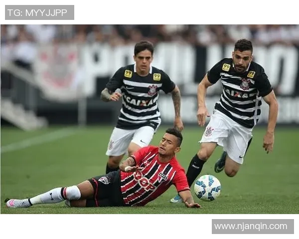 戈伊亚斯迎战圣保罗期待一场精彩绝伦的足球对决