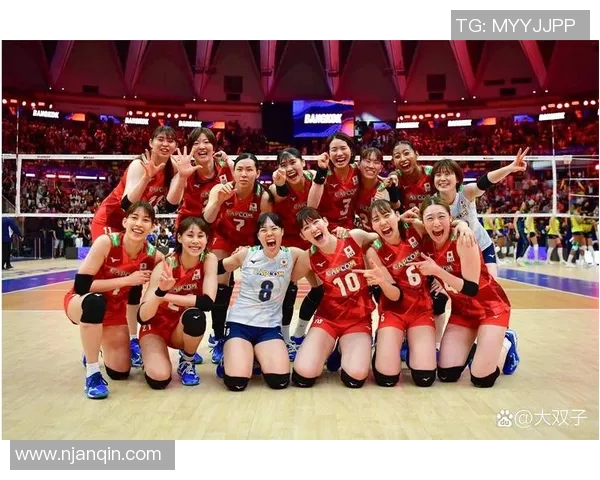 美国女排与日本女排激战正酣谁将赢得这场巅峰对决的胜利